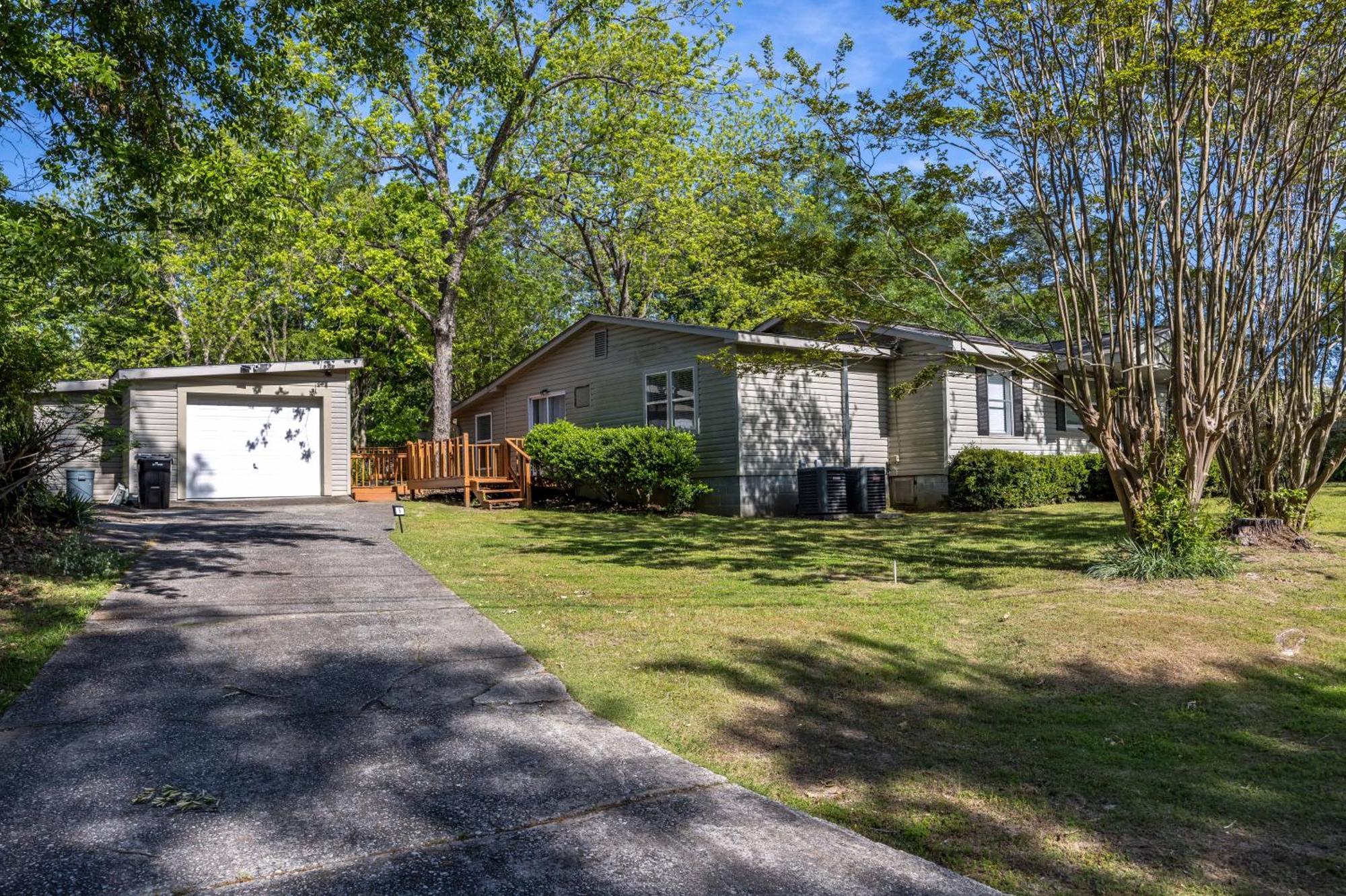 Quaint And Quiet Columbus Ga Stay Bagian luar foto